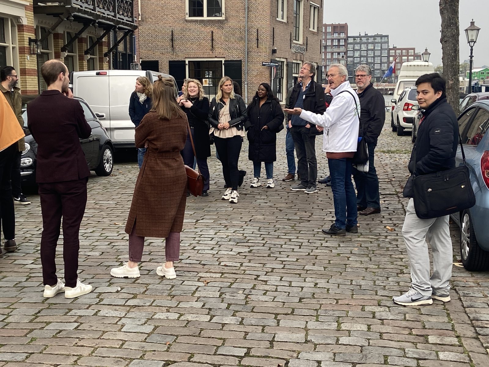 Instapwandeling Dordrecht met gids, aansluiten zonder eigen groep