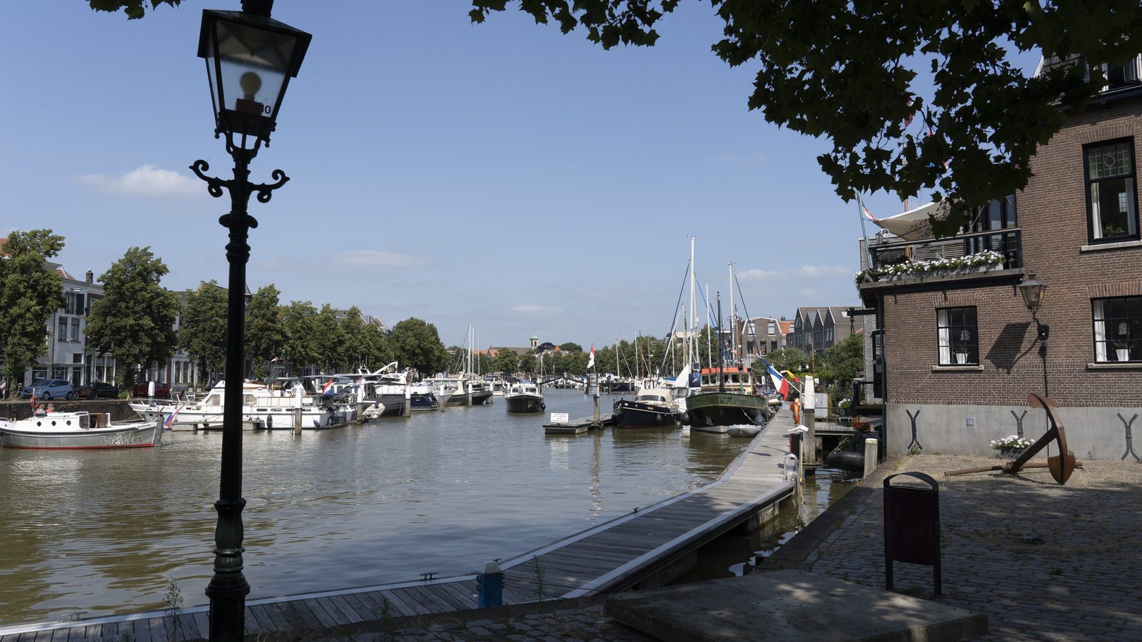 Stadswandeling Dordrecht met gids langs de historische haven